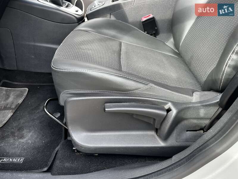 Мінівен Renault Grand Scenic 2011 в Волочиську