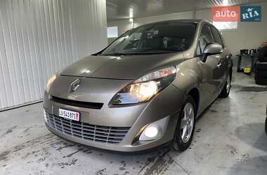 Минивэн Renault Grand Scenic 2011 в Золочеве