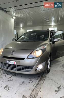 Мінівен Renault Grand Scenic 2011 в 