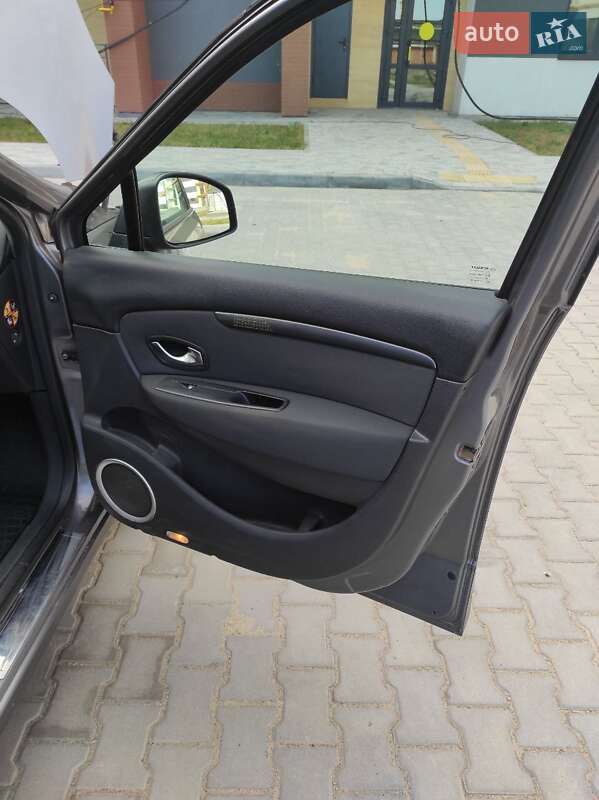 Минивэн Renault Grand Scenic 2010 в Виннице