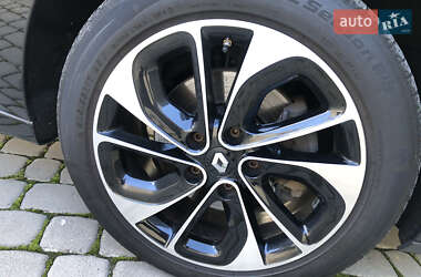 Минивэн Renault Grand Scenic 2016 в 