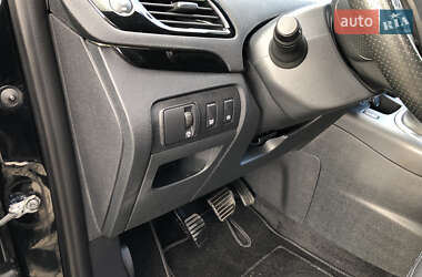 Минивэн Renault Grand Scenic 2016 в 