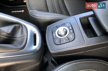 Минивэн Renault Grand Scenic 2016 в 