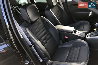 Минивэн Renault Grand Scenic 2016 в 