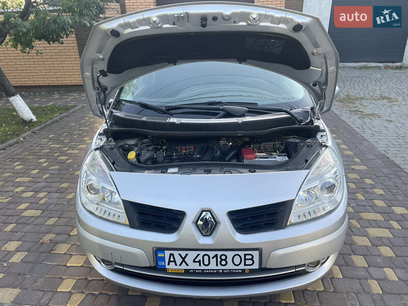Минивэн Renault Grand Scenic 2006 в Харькове