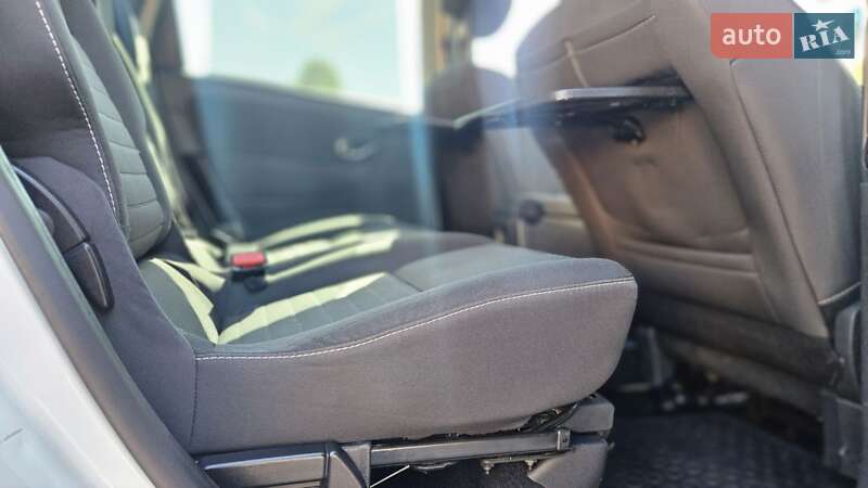 Мінівен Renault Grand Scenic 2015 в Вінниці фото 25 Мінівен Renault Grand Scenic 2015 в Вінниці