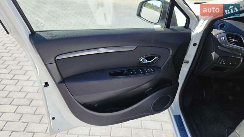 Мінівен Renault Grand Scenic 2015 в Вінниці фото 39 Мінівен Renault Grand Scenic 2015 в Вінниці