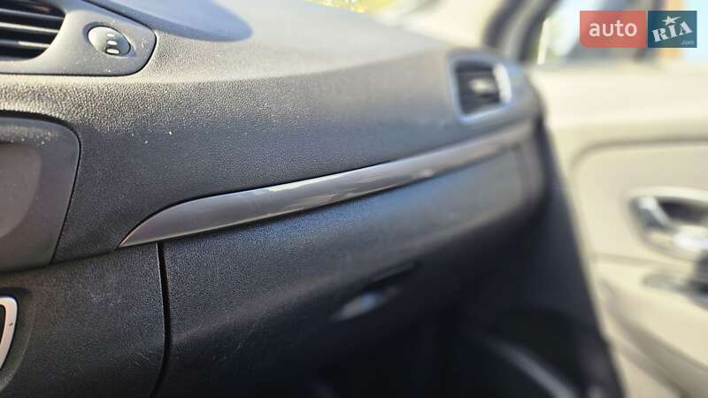 Мінівен Renault Grand Scenic 2015 в Вінниці фото 59 Мінівен Renault Grand Scenic 2015 в Вінниці