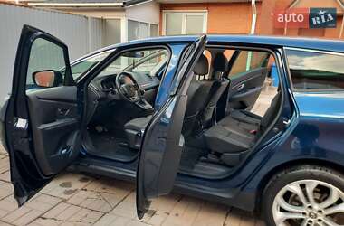 Минивэн Renault Grand Scenic 2019 в 