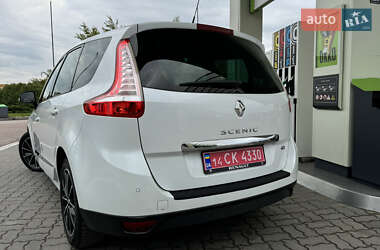 Минивэн Renault Grand Scenic 2012 в 