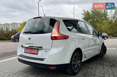 Минивэн Renault Grand Scenic 2012 в 