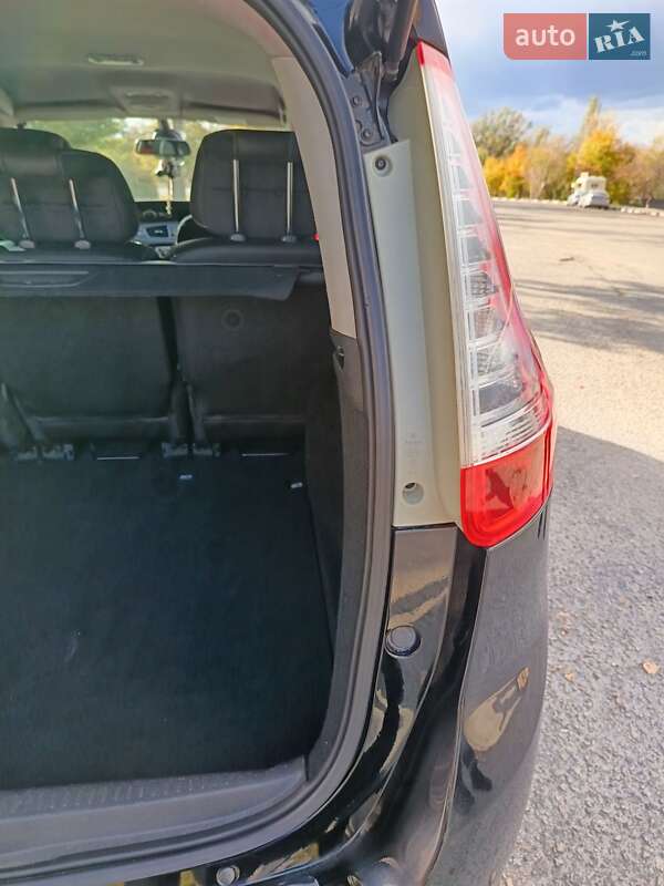 Мінівен Renault Grand Scenic 2013 в Запоріжжі фото 63 Мінівен Renault Grand Scenic 2013 в Запоріжжі