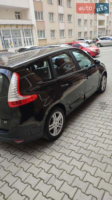 Мінівен Renault Grand Scenic 2012 в Хмельницькому