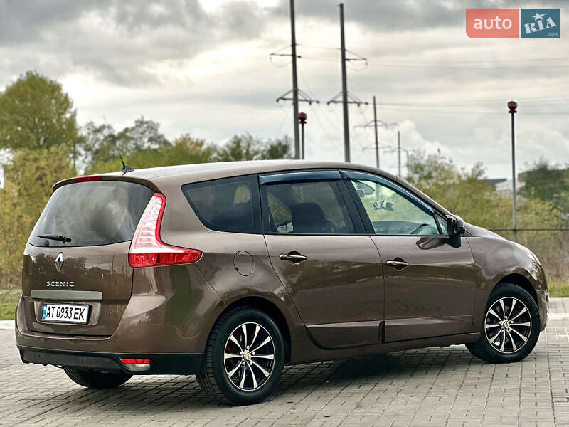 Мінівен Renault Grand Scenic 2011 в Кропивницькому