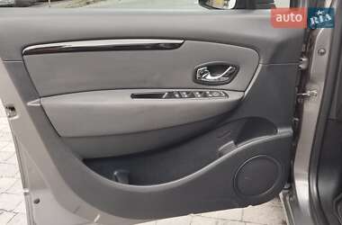 Минивэн Renault Grand Scenic 2013 в 