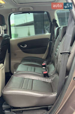 Минивэн Renault Grand Scenic 2010 в 