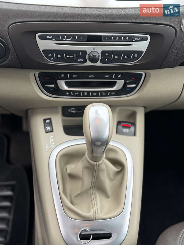 Минивэн Renault Grand Scenic 2010 в Виннице
