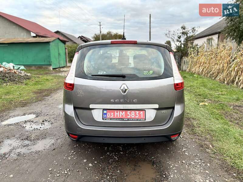 Минивэн Renault Grand Scenic 2013 в Рожище