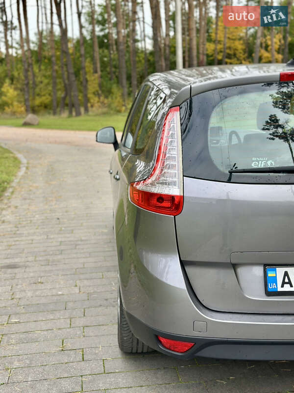 Минивэн Renault Grand Scenic 2013 в Житомире