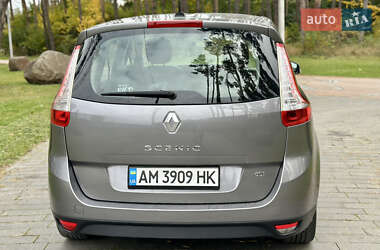 Минивэн Renault Grand Scenic 2013 в 