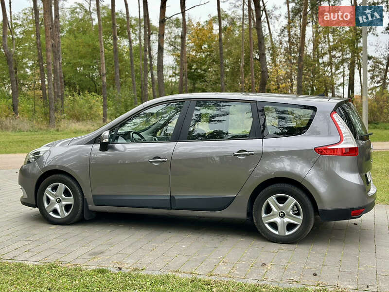Минивэн Renault Grand Scenic 2013 в Житомире