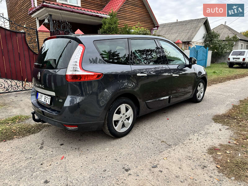 Минивэн Renault Grand Scenic 2011 в Котельве