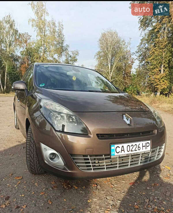 Минивэн Renault Grand Scenic 2009 в Золотоноше