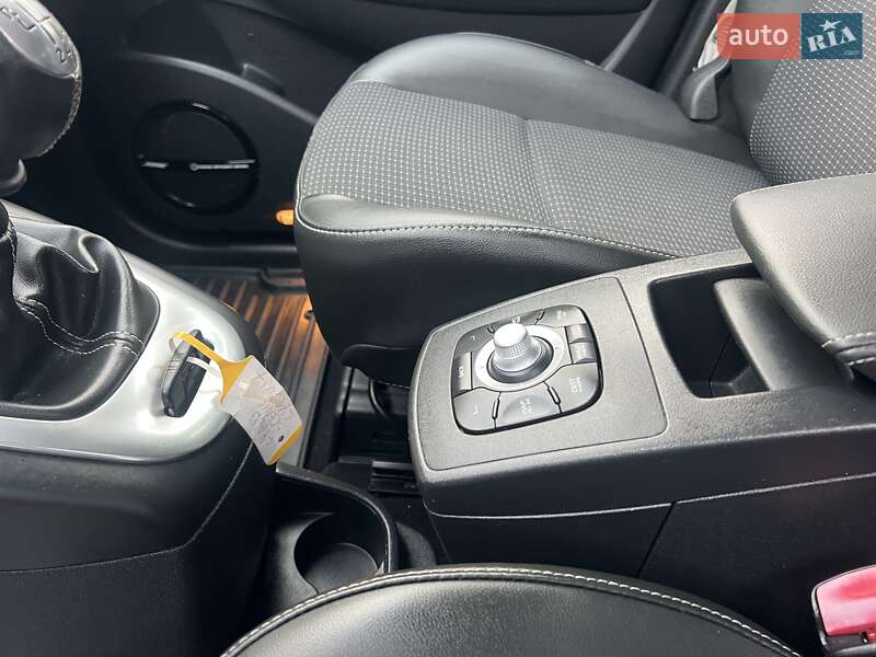 Минивэн Renault Grand Scenic 2012 в Луцке фото 30 Минивэн Renault Grand Scenic 2012 в Луцке