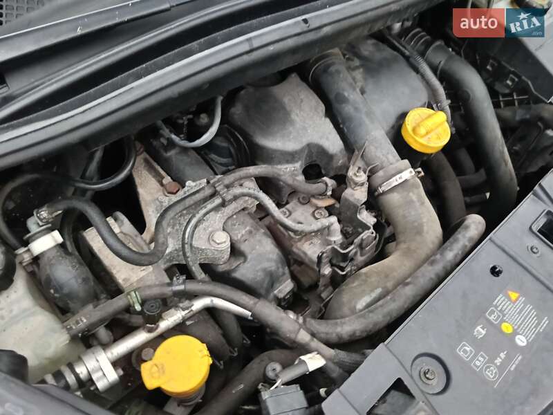 Мінівен Renault Grand Scenic 2016 в Львові