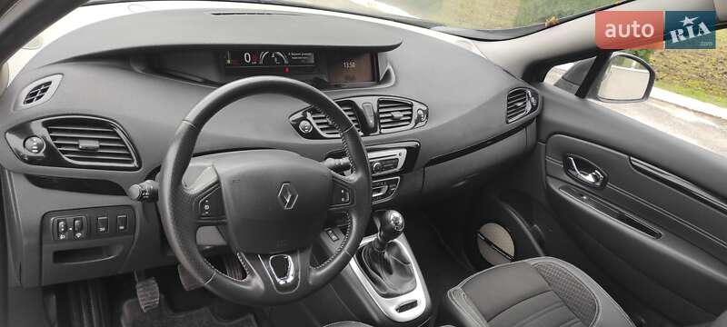 Минивэн Renault Grand Scenic 2016 в Дубно