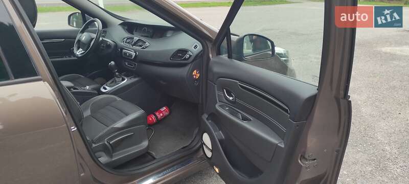 Минивэн Renault Grand Scenic 2016 в Дубно