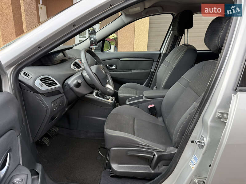 Минивэн Renault Grand Scenic 2010 в Тернополе