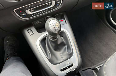 Минивэн Renault Grand Scenic 2010 в 