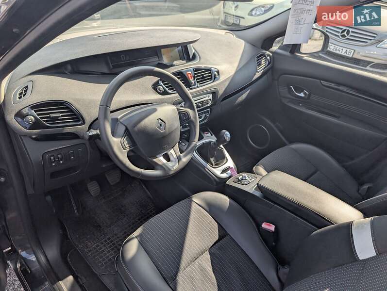 Мінівен Renault Grand Scenic 2011 в Рівному фото 28 Мінівен Renault Grand Scenic 2011 в Рівному