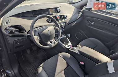 Минивэн Renault Grand Scenic 2011 в 