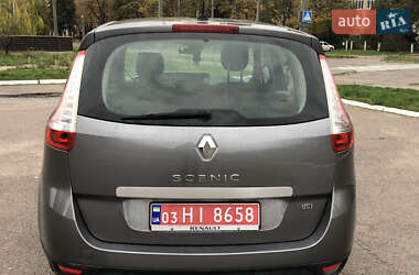 Мінівен Renault Grand Scenic 2012 в 