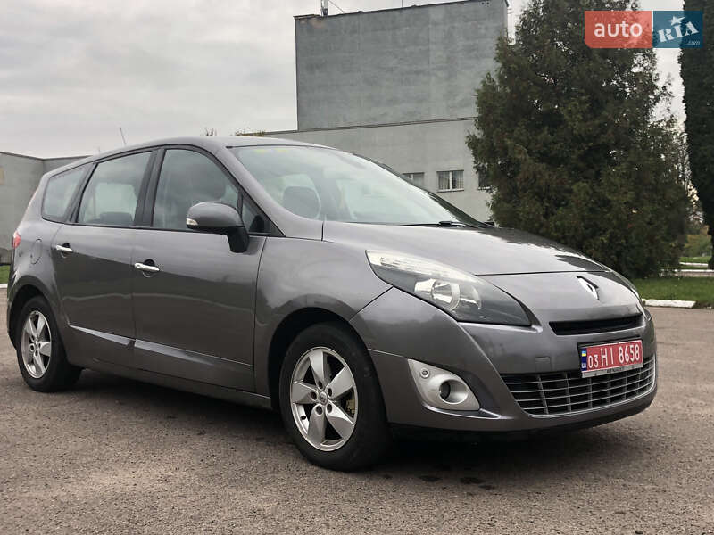 Минивэн Renault Grand Scenic 2012 в Ровно