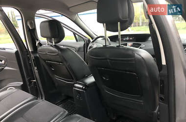 Мінівен Renault Grand Scenic 2012 в 