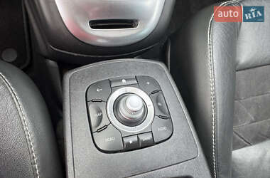 Минивэн Renault Grand Scenic 2016 в 