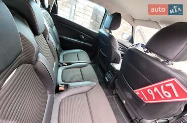 Минивэн Renault Grand Scenic 2018 в 