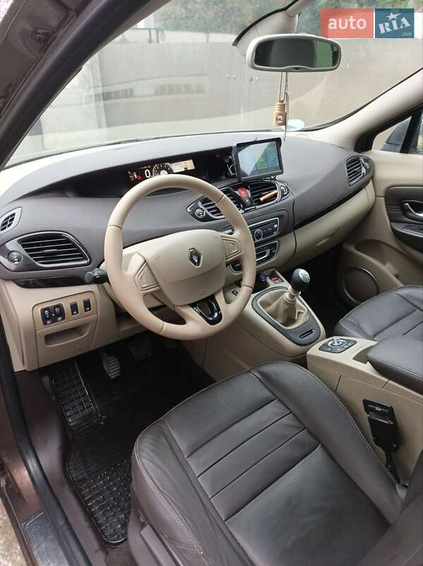 Минивэн Renault Grand Scenic 2012 в Броварах фото Минивэн Renault Grand Scenic 2012 в Броварах