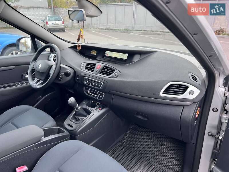 Минивэн Renault Grand Scenic 2009 в Харькове