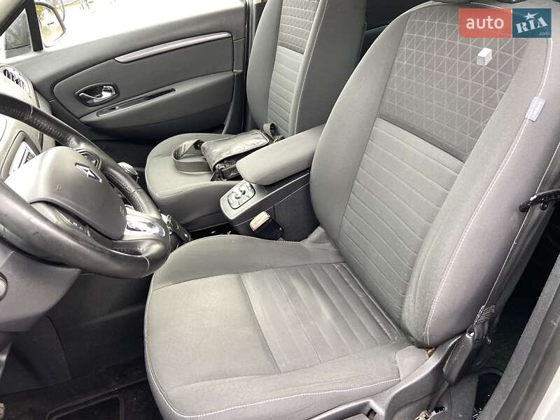 Мінівен Renault Grand Scenic 2015 в Рожище фото 11 Мінівен Renault Grand Scenic 2015 в Рожище