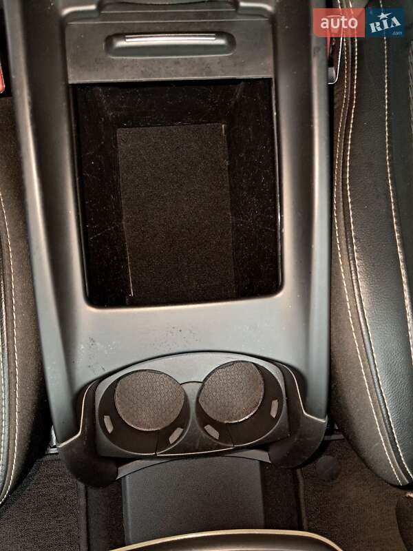 Мінівен Renault Grand Scenic 2017 в Києві фото 10 Мінівен Renault Grand Scenic 2017 в Києві