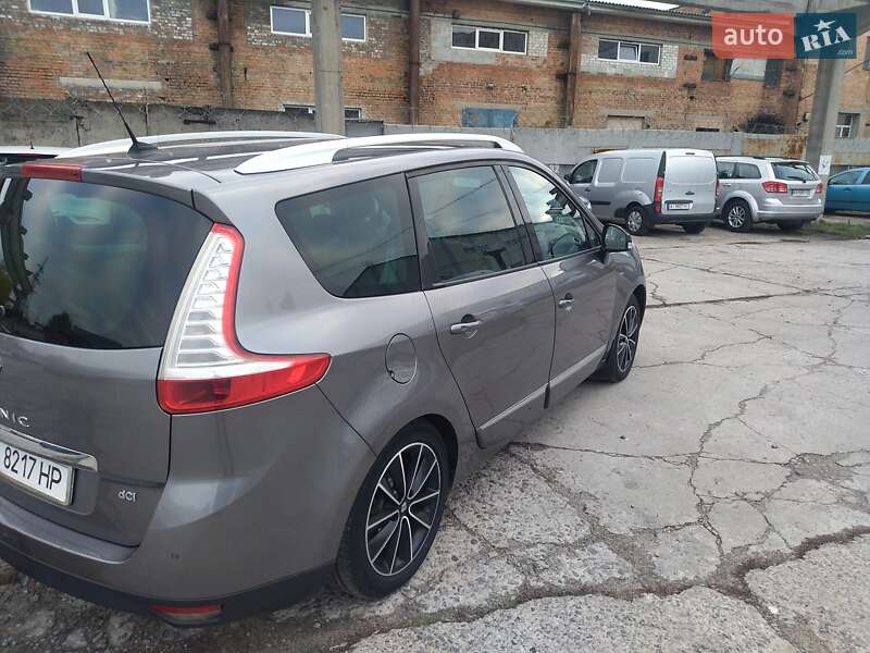 Минивэн Renault Grand Scenic 2013 в Белой Церкви фото 11 Минивэн Renault Grand Scenic 2013 в Белой Церкви