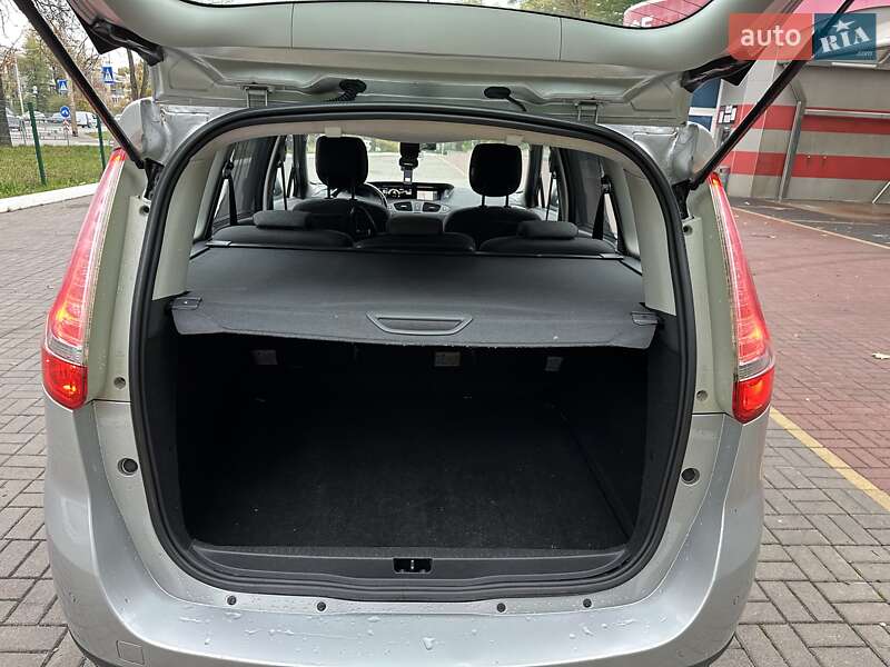 Минивэн Renault Grand Scenic 2012 в Киеве