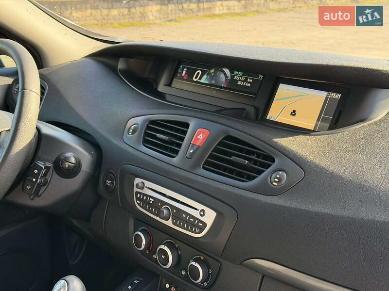 Минивэн Renault Grand Scenic 2011 в Дубровице