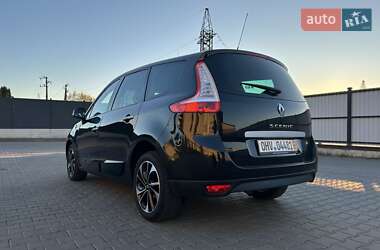 Минивэн Renault Grand Scenic 2011 в 