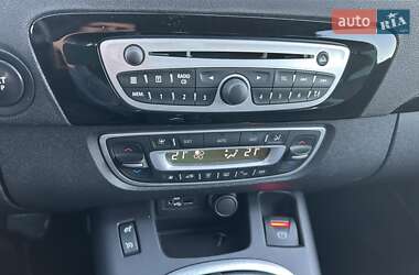 Минивэн Renault Grand Scenic 2011 в 