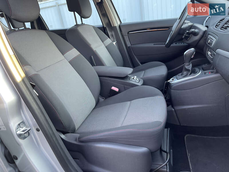 Минивэн Renault Grand Scenic 2014 в Черновцах фото 18 Минивэн Renault Grand Scenic 2014 в Черновцах
